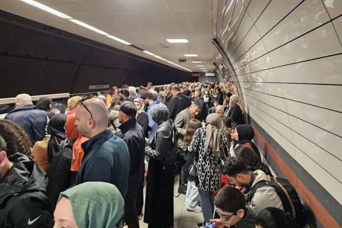 Arızalanan Üsküdar-Samandıra Metro Hattı'na ilişkin açıklama