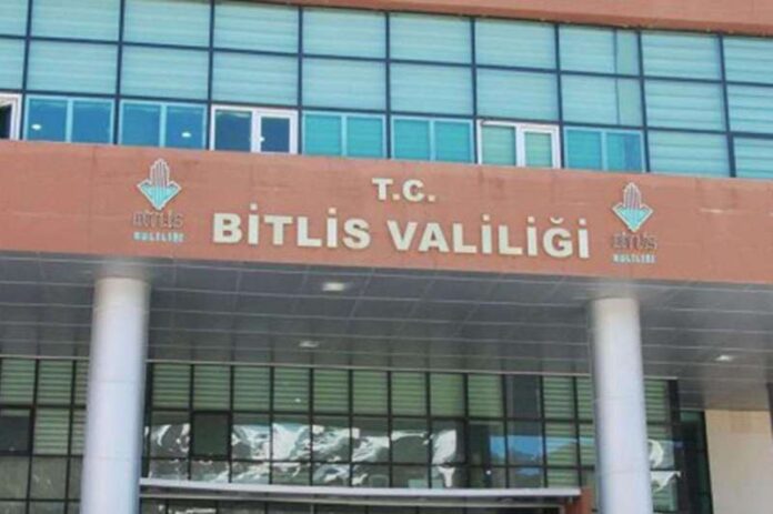 Bitlis'te sosyal medya paylaşımından dolayı 2 polis gözaltına alındı