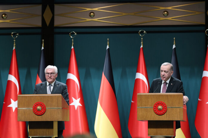 Cumhurbaşkanı Erdoğan ve Alman mevkidaşı Steinmeier ortak basın açıklaması yaptı