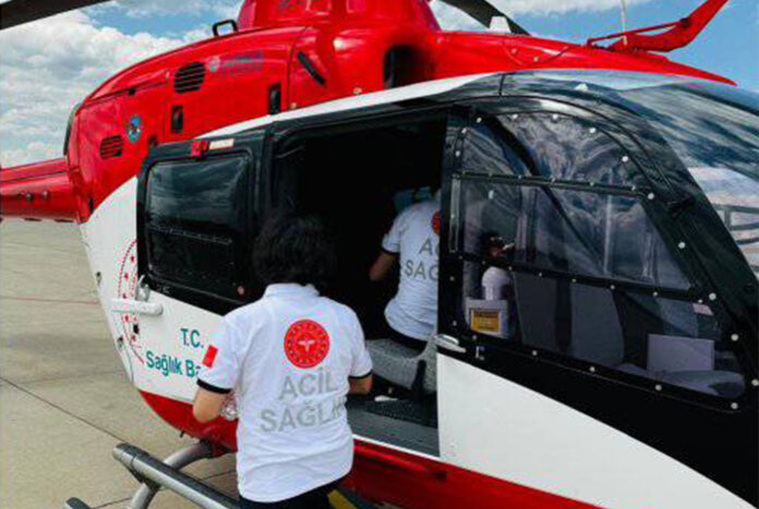 Ambulans helikopter 78 yaşındaki hasta için havalandı