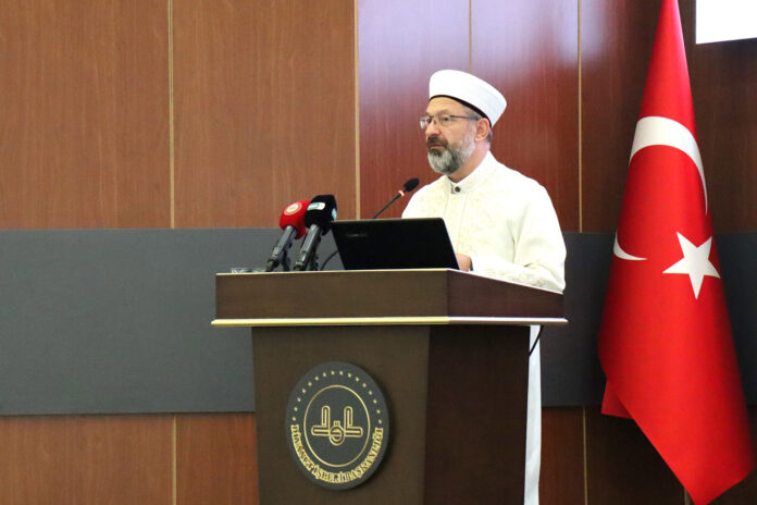 Diyanet İşleri Başkanı Erbaş: Kur’an bir şifa ve hidayet kaynağıdır