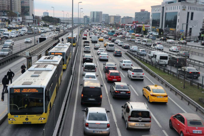 İstanbul'da toplu ulaşıma zam